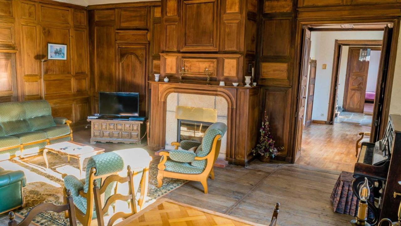 Hébergement de vacances Maison Pierre Loti, Historique Et Spacieux En Vallee De La Dordogne Bretenoux