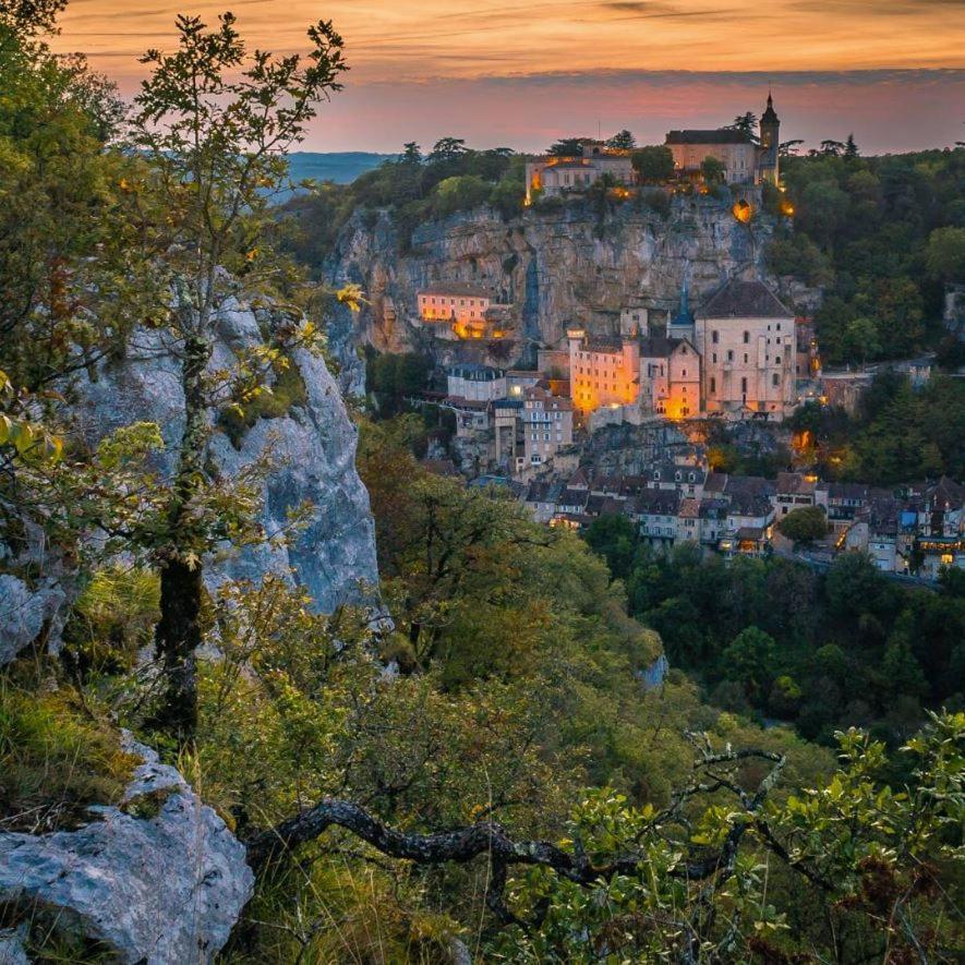 Hébergement de vacances Maison Pierre Loti, Historique Et Spacieux En Vallee De La Dordogne *